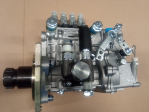 Kütusepump / TNVD 4BQ / D-144 / T40