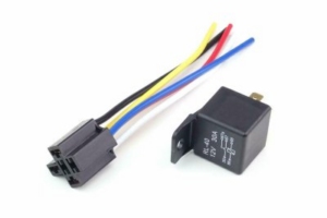 Relee 12V / 40A